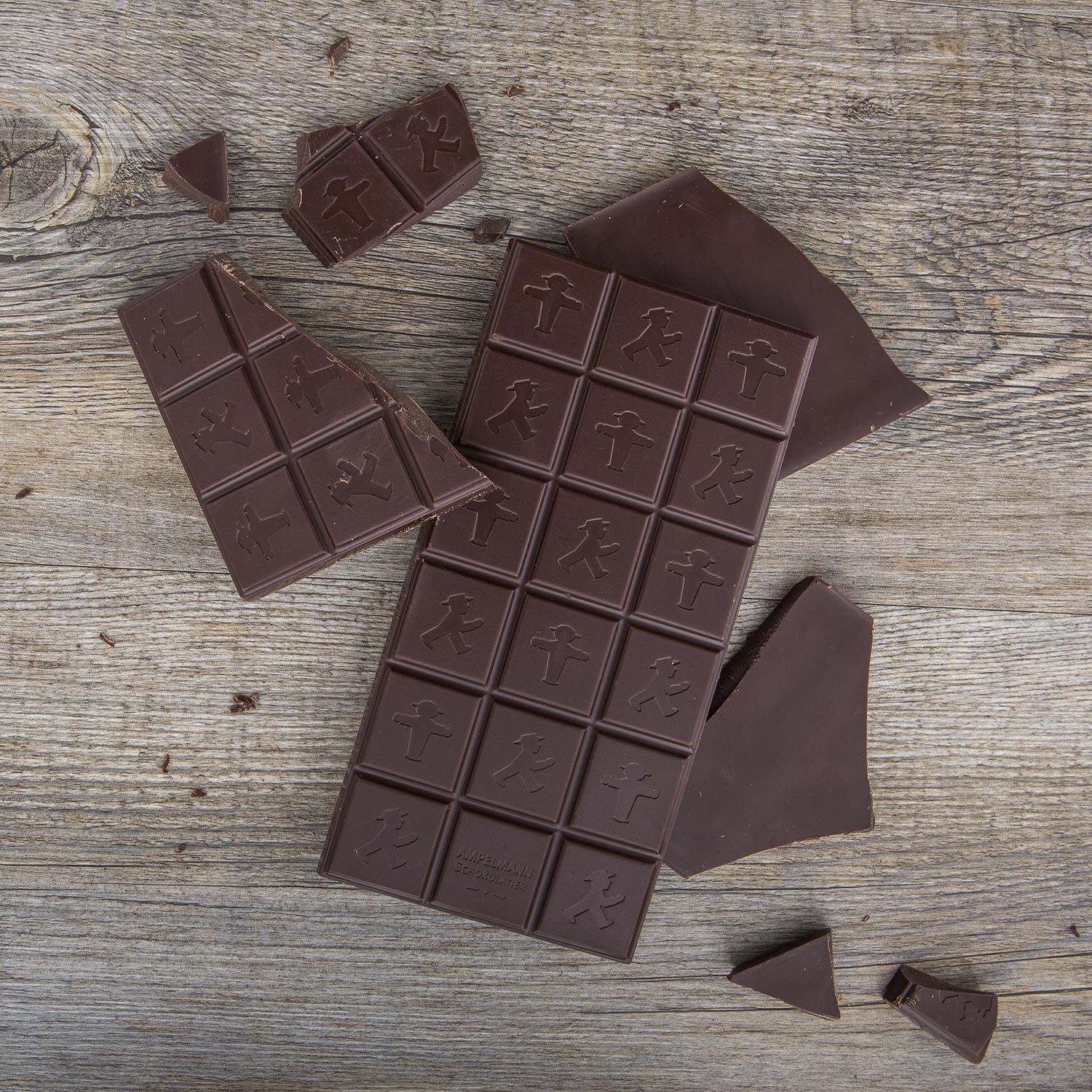 SCHOKOLATIER / Zartbitter Schokolade SCHOKOLATIER / Zartbitter Schokolade