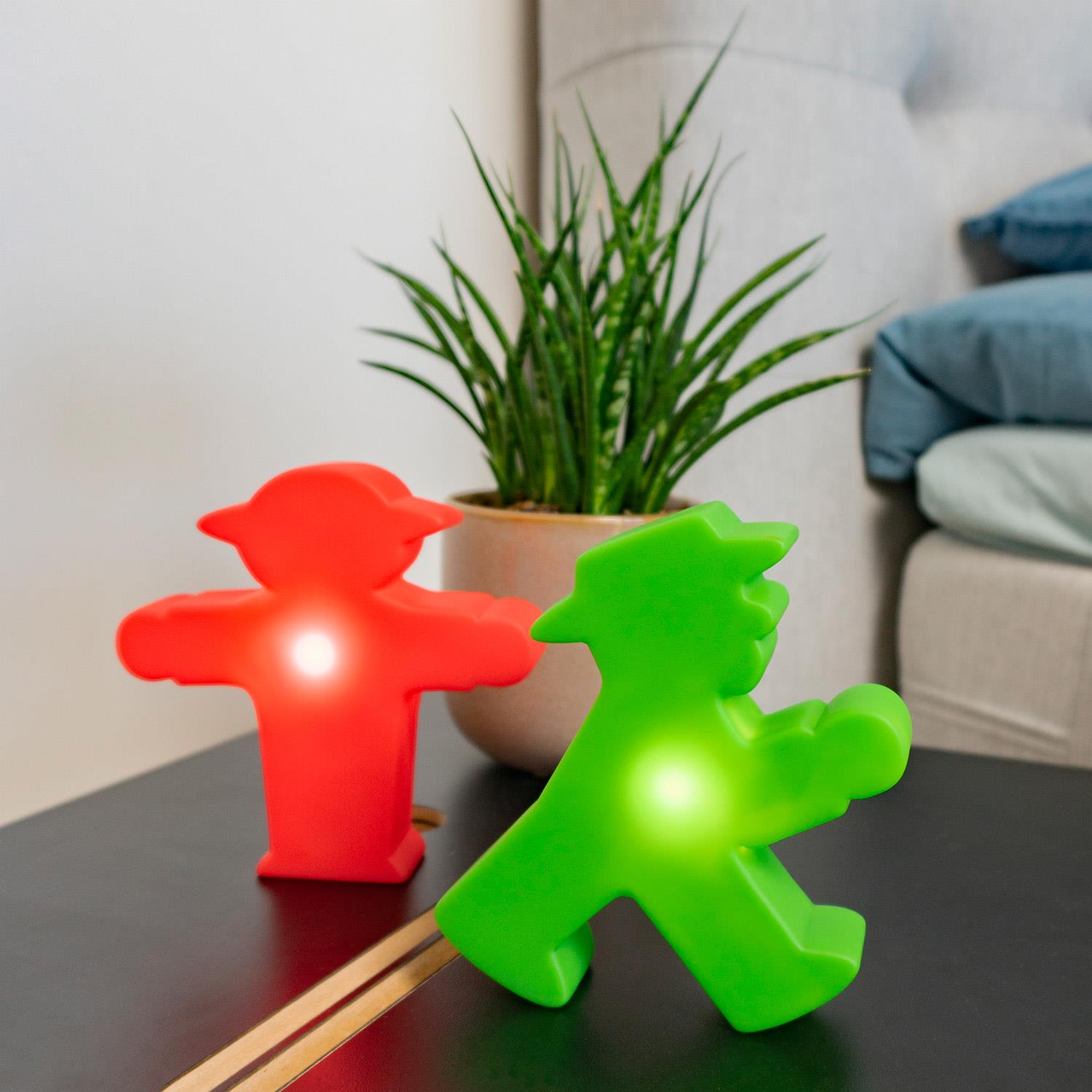 KLEINER LAMPENMANN Steher/ Lampe KLEINER LAMPENMANN Steher/ Lampe